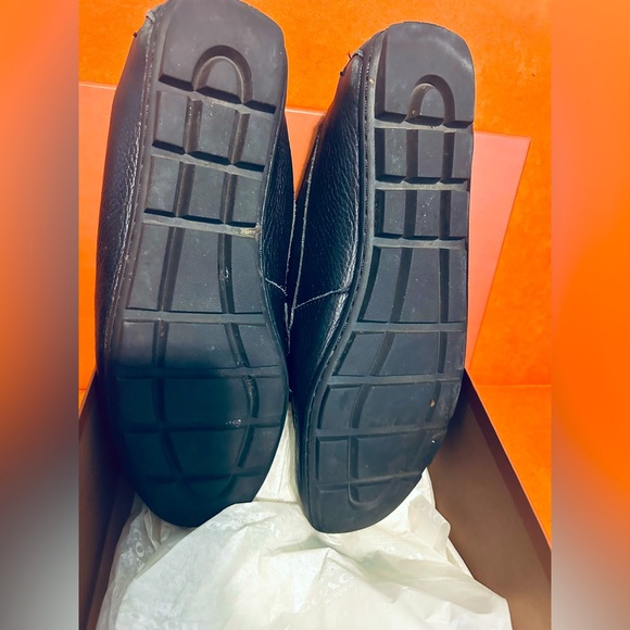 COACH AUTHENTIC LEATHER LOAFERS - Picture 4 of 7